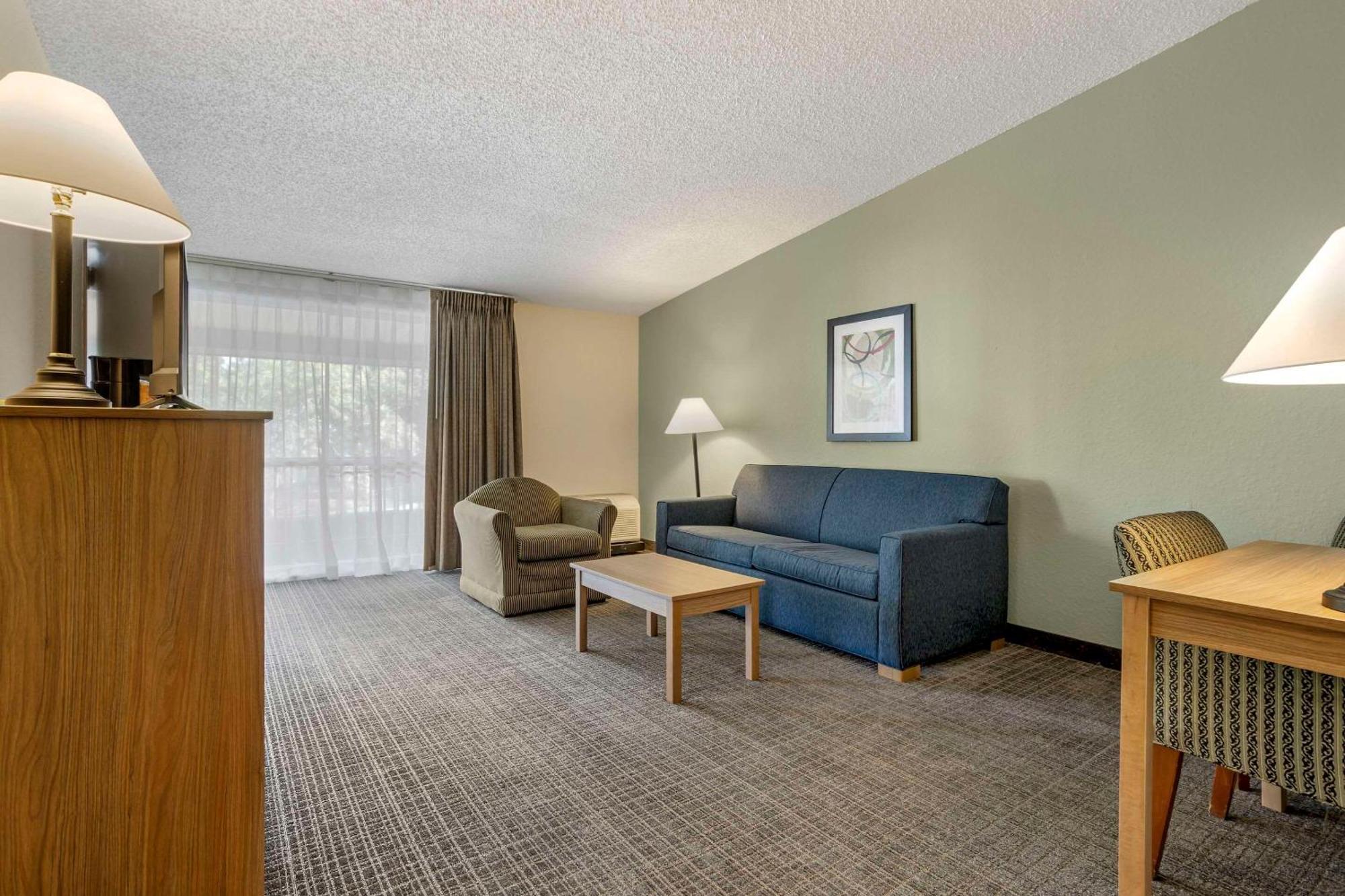 Quality Inn & Suites Nrg Park - Medical Center Houston Dış mekan fotoğraf