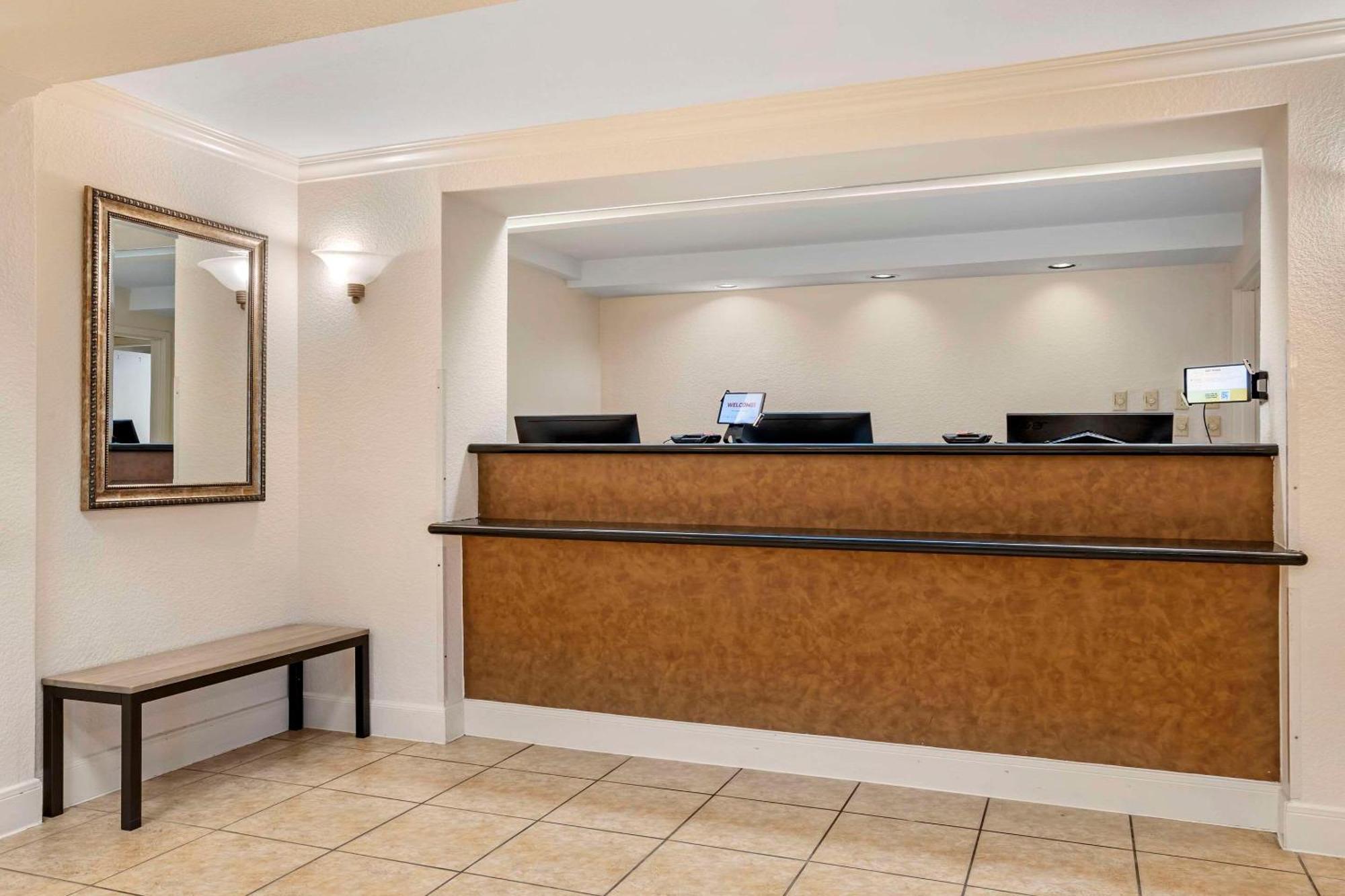Quality Inn & Suites Nrg Park - Medical Center Houston Dış mekan fotoğraf